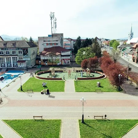 ホテル Готель Тячів *