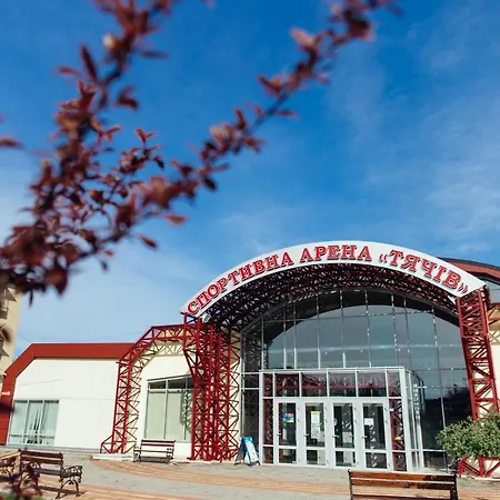 Готель Тячів