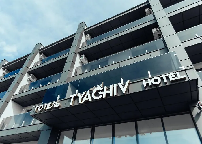 Готель Тячів Hotel *
